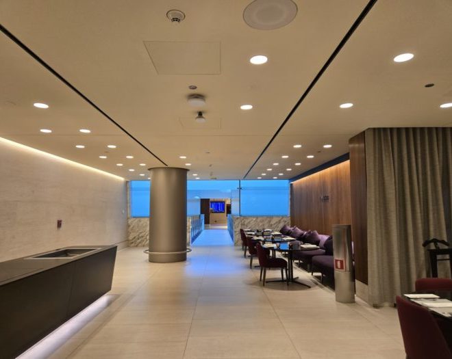 ドーハ到着!すばらしい到着ラウンジ