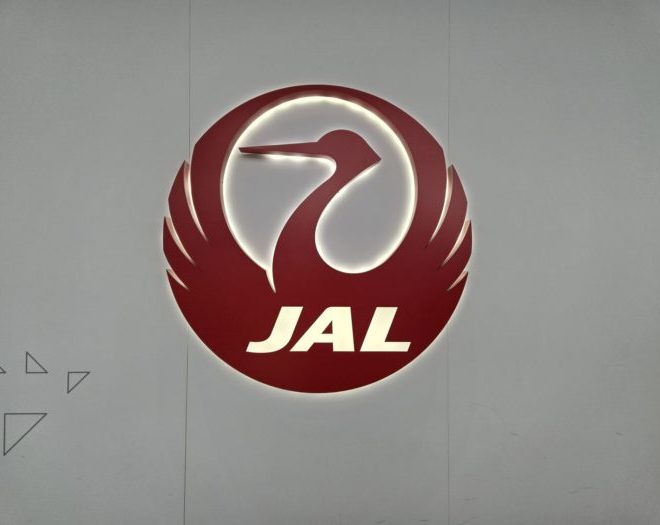 JALに感動。伊丹から成田経由でグアムに。