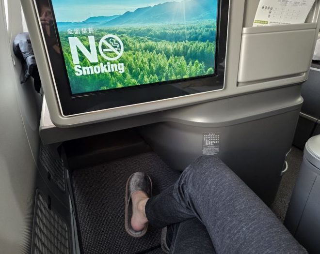 エバー航空ビジネスクラス搭乗記（2025年11月。台北発・マカオ行き）